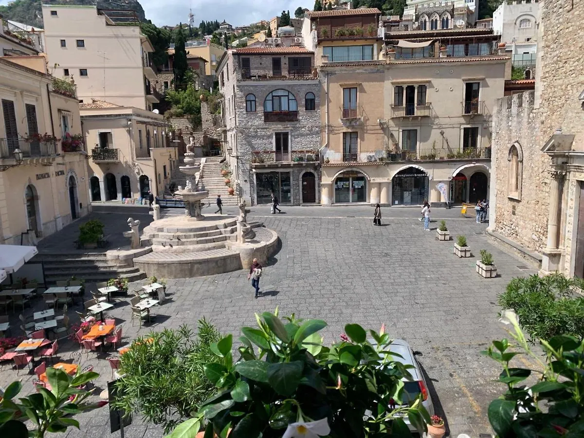 Casa Antica Savoia Lägenhet Taormina